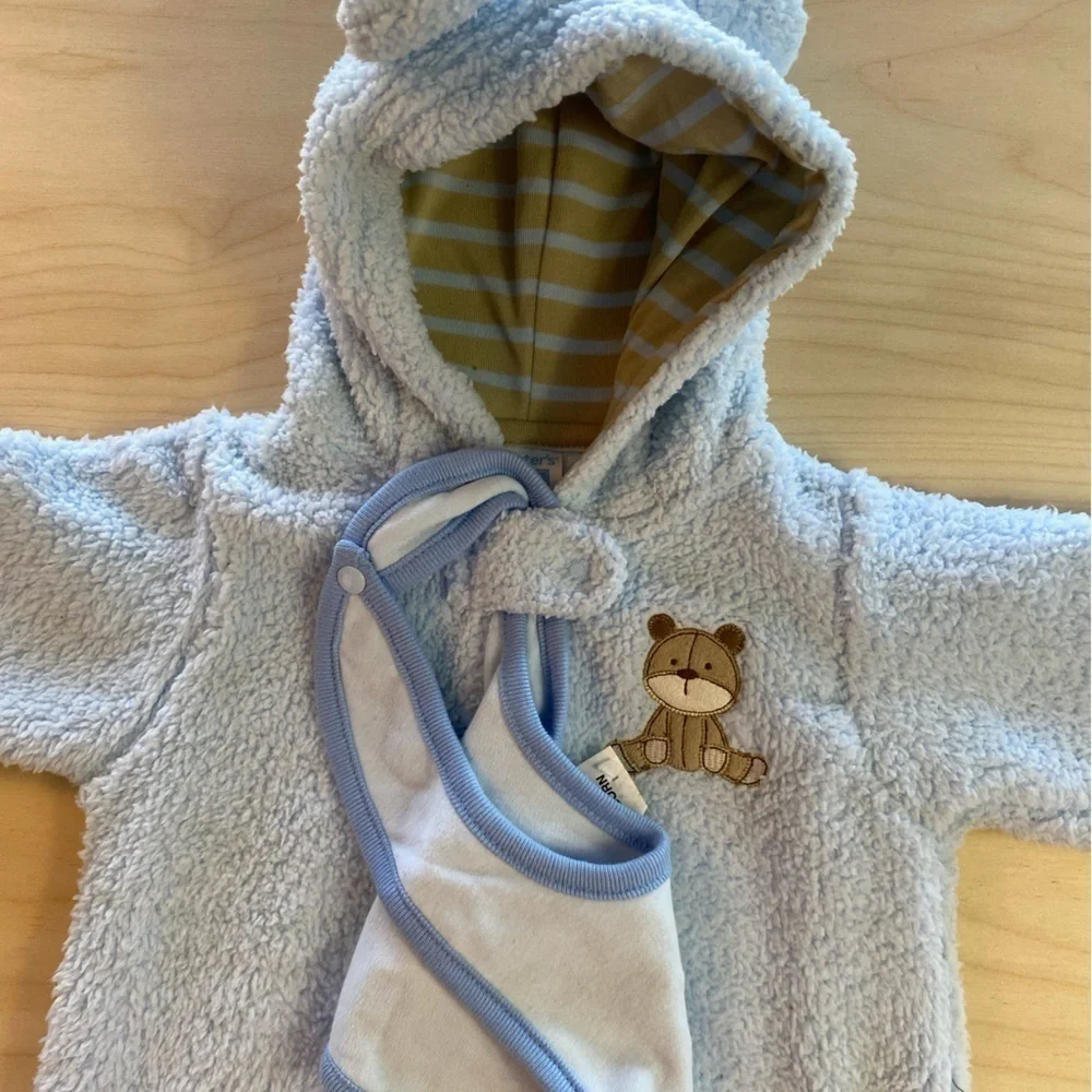 Carter’s Out ‘n About Pram size 6 months (DW)